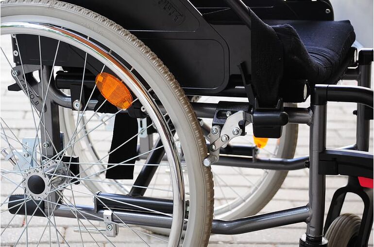 wheelchair-disabled-vehicle-vehicle-disabled